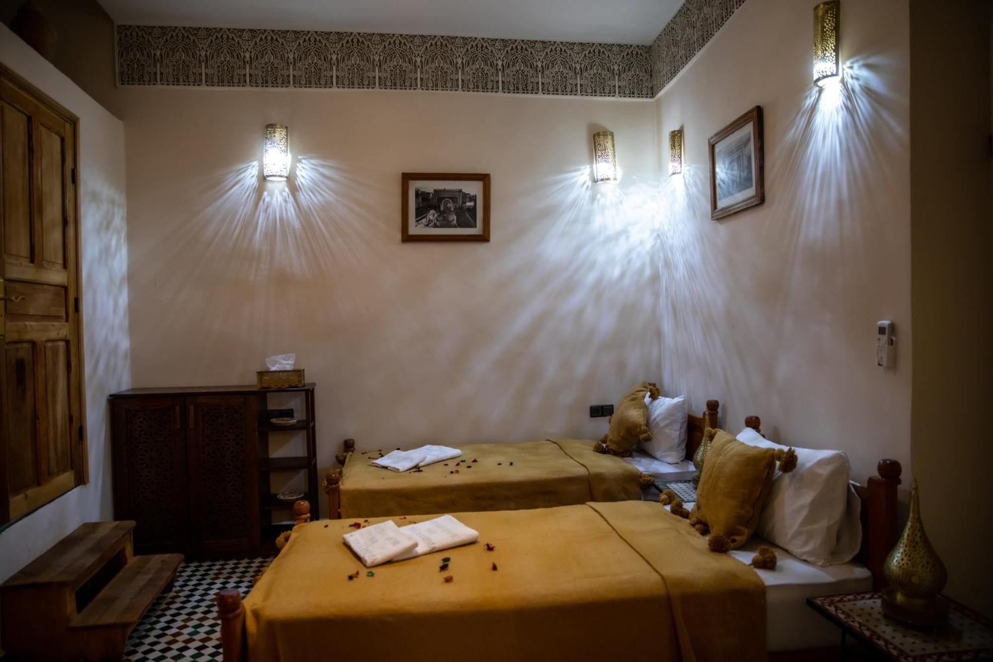 Hotel Dar Alhaja Rahma Fez Exterior foto